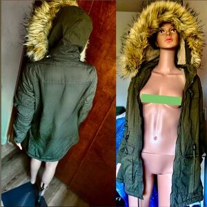 Olive Green Hooded Jacket — Faux Fur, Detachable Hood, Cozy Lining